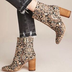 Sam Edelman Corra tapestry festival boots size 8
